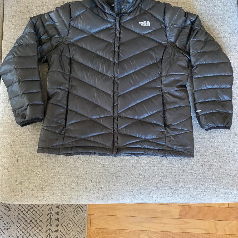 The North Face 550 Women's Black Long Sleeve Full Zip Quilted Puffer Jacket XXL